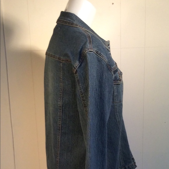 Adolfo Jeans women’s Jean Jacket Size Medium embellished denim jacket - Picture 8 of 11